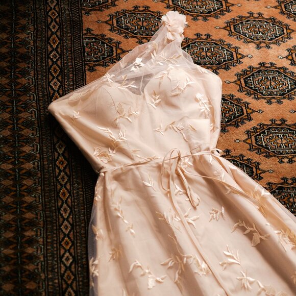 Marchesa Notte One-Shoulder Floral Gown (Size 6) - Picture 1 of 11